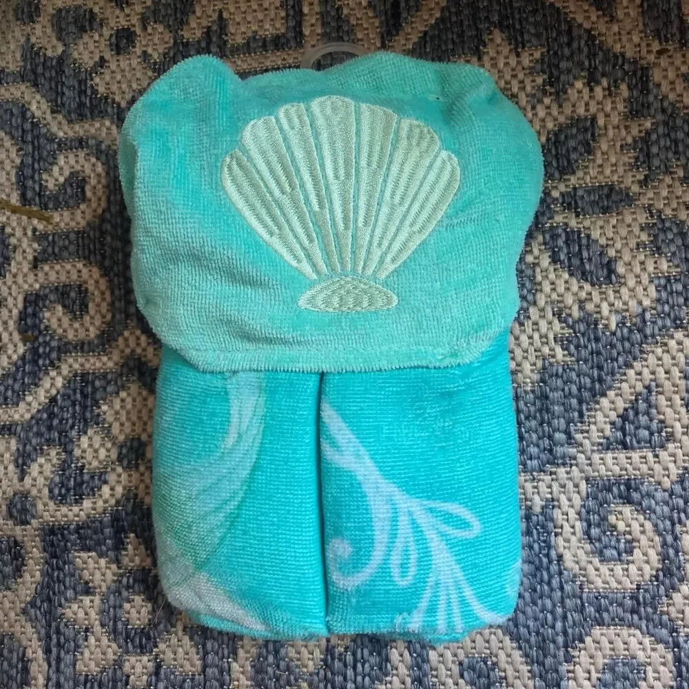 Disney The Little Mermaid Ariel Hooded Beach Towel Kids NWOT Blue Aqua
